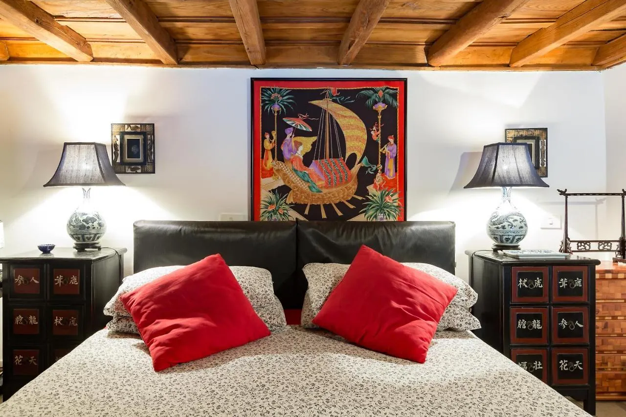 Savelli Apartment Roma İtalya